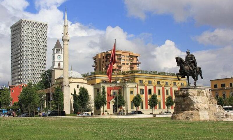 Vizesiz Uçaklı Balkan Masalı Turu (Ekstra Turlar Dahil) Üsküp Gidiş - Dönüş