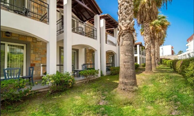 TİANA BEACH RESORT HOTEL 4 GECE 5 GÜN
