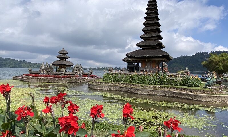 Türk Hava Yolları ile Direkt Uçuşlu Singapur & Bali Turu & Jakarta